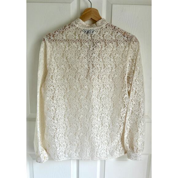 Vintage Cream Lace 70's Blouse with Ruffle Collar | Women's Button Down | Medium - Picture 7 of 7